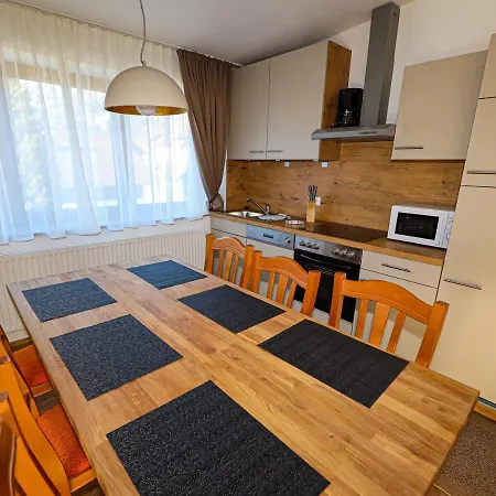 Appartementhaus Roemerhof Superior - Kaernten Card Sommer Inklusive Apartment