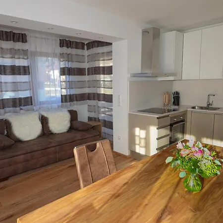 Appartementhaus Roemerhof Superior - Kaernten Card Sommer Inklusive Apartmán